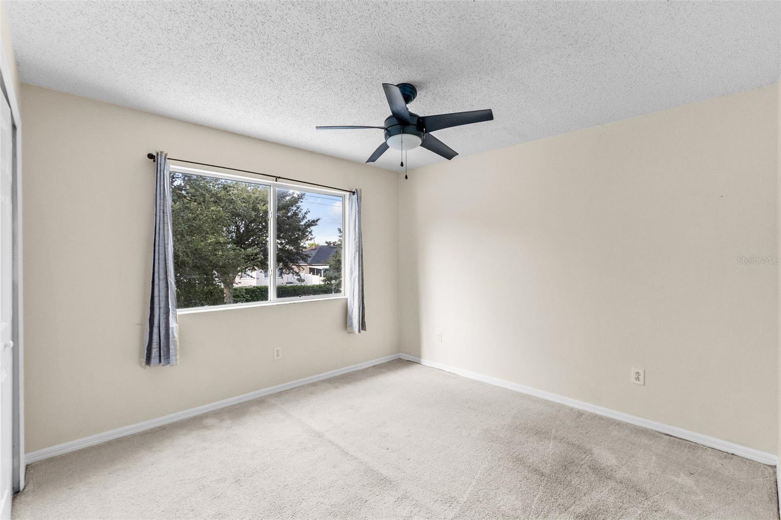 Image 19 of 32 For 10807 Keys Gate Drive