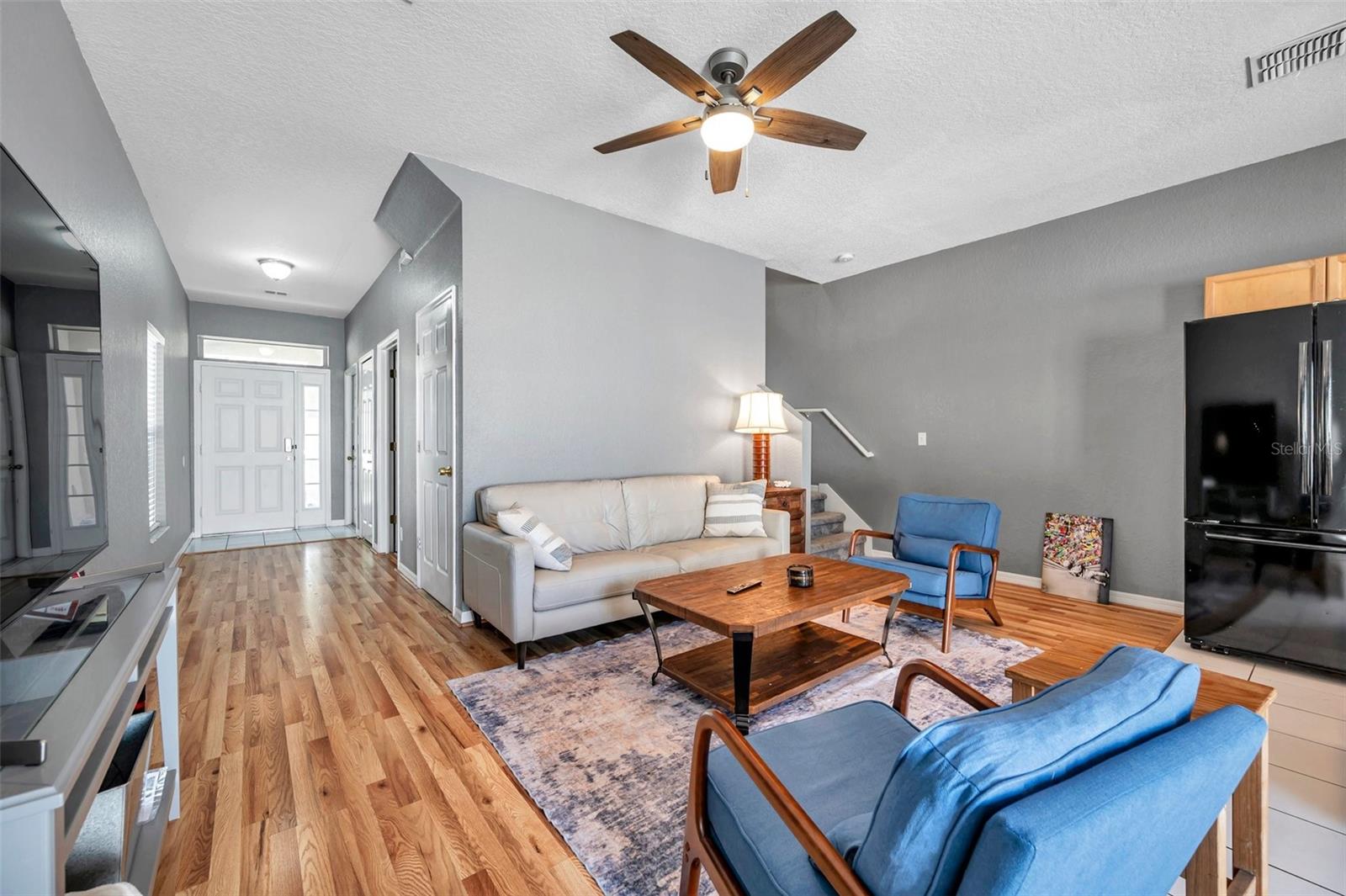 Image 18 of 54 For 7070 Opal Drive