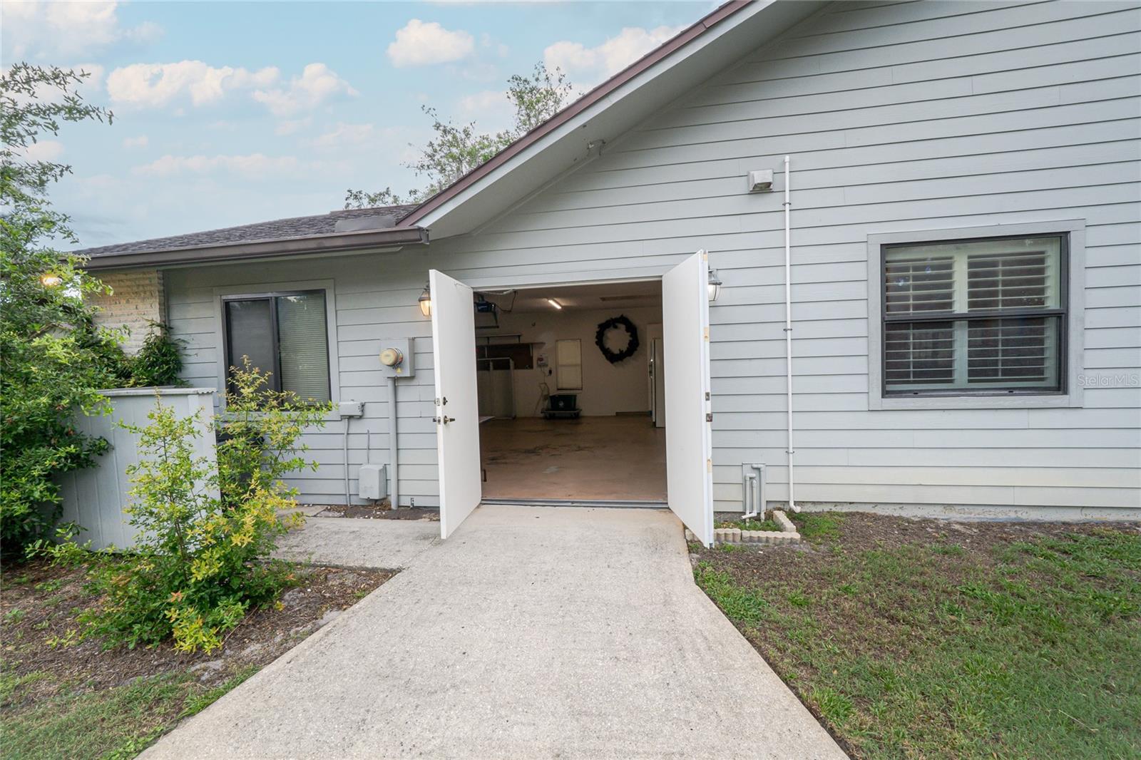 Listing photo id 27 for 34527 Cedarfield Drive