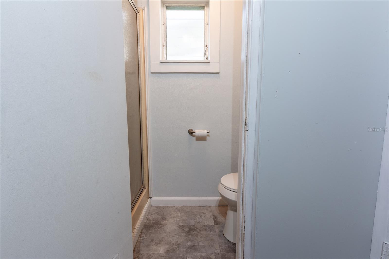 Image 23 of 27 For 5203 Overton Drive