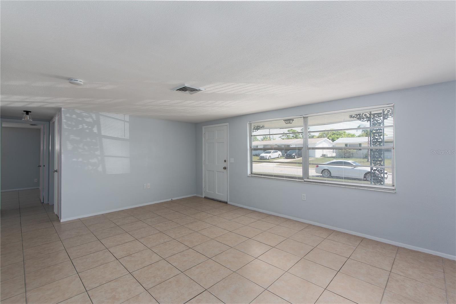 Image 5 of 27 For 5203 Overton Drive