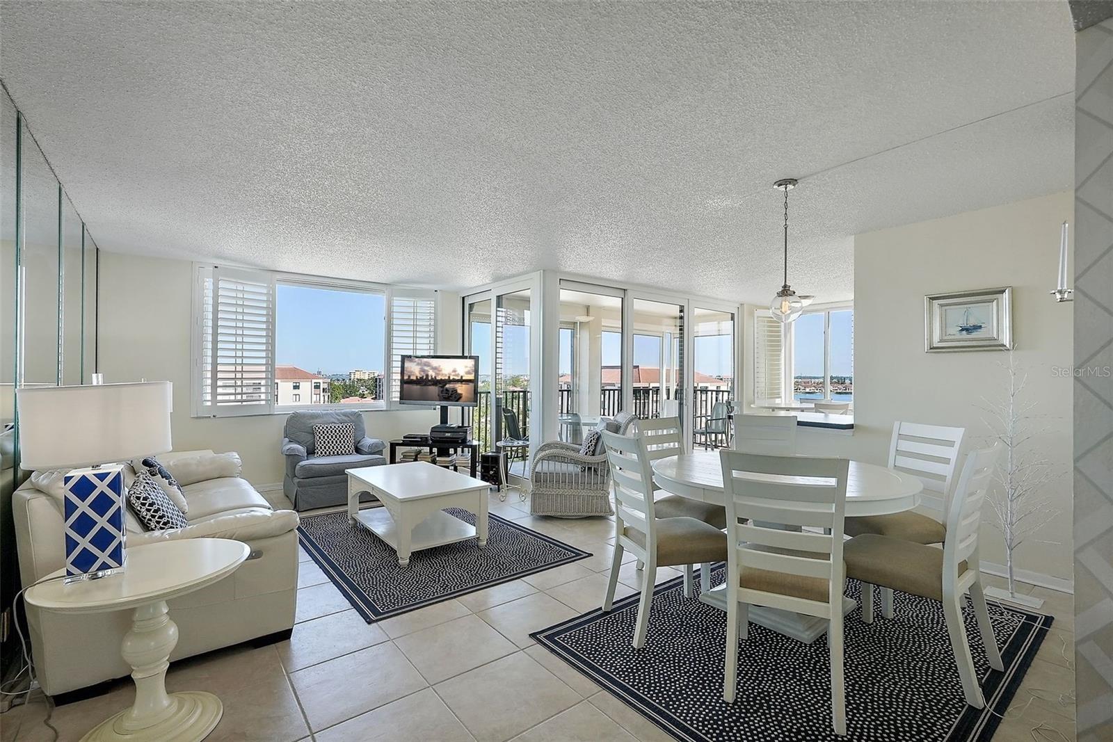 Image 6 of 46 For 6322 Palma Del Mar Boulevard S 706