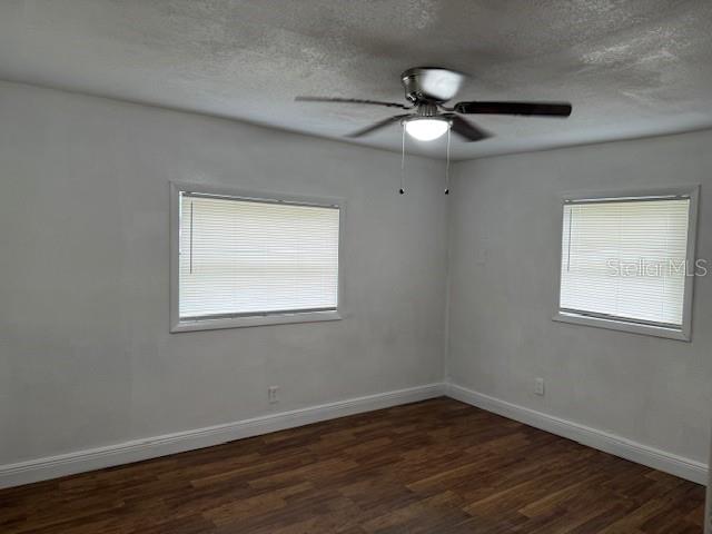 Image 15 of 30 For 3918 Clifton Street
