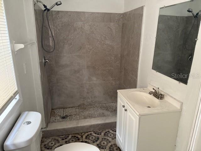 Image 8 of 30 For 3918 Clifton Street