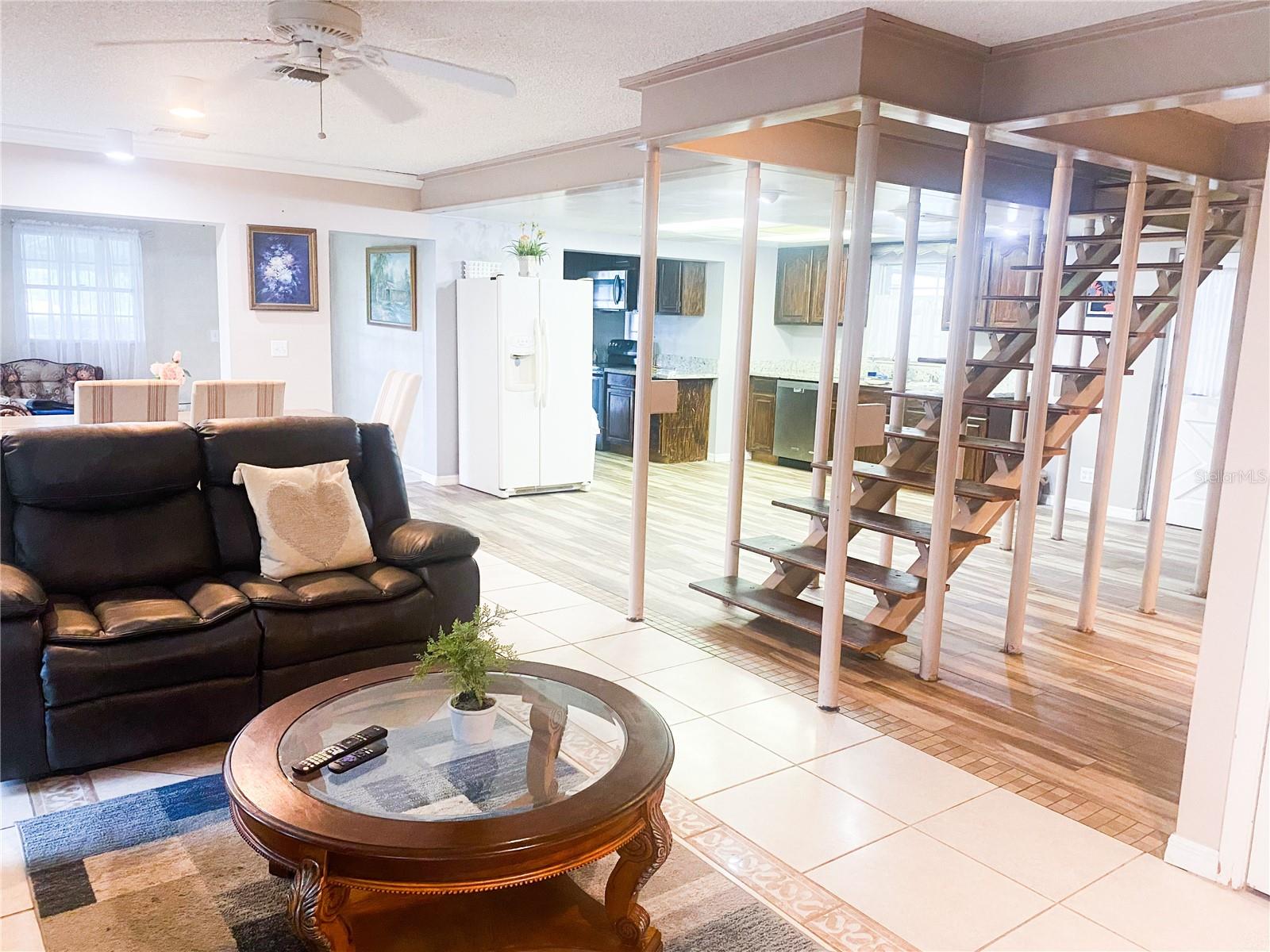 Image 23 of 36 For 201 Lake Bonny Drive E