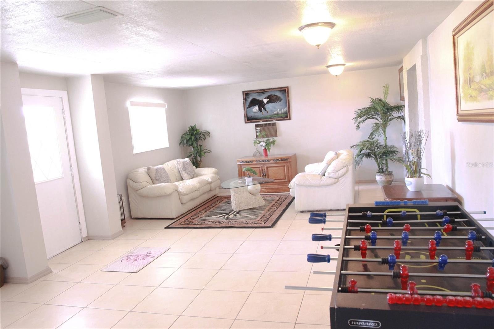Image 5 of 36 For 201 Lake Bonny Drive E