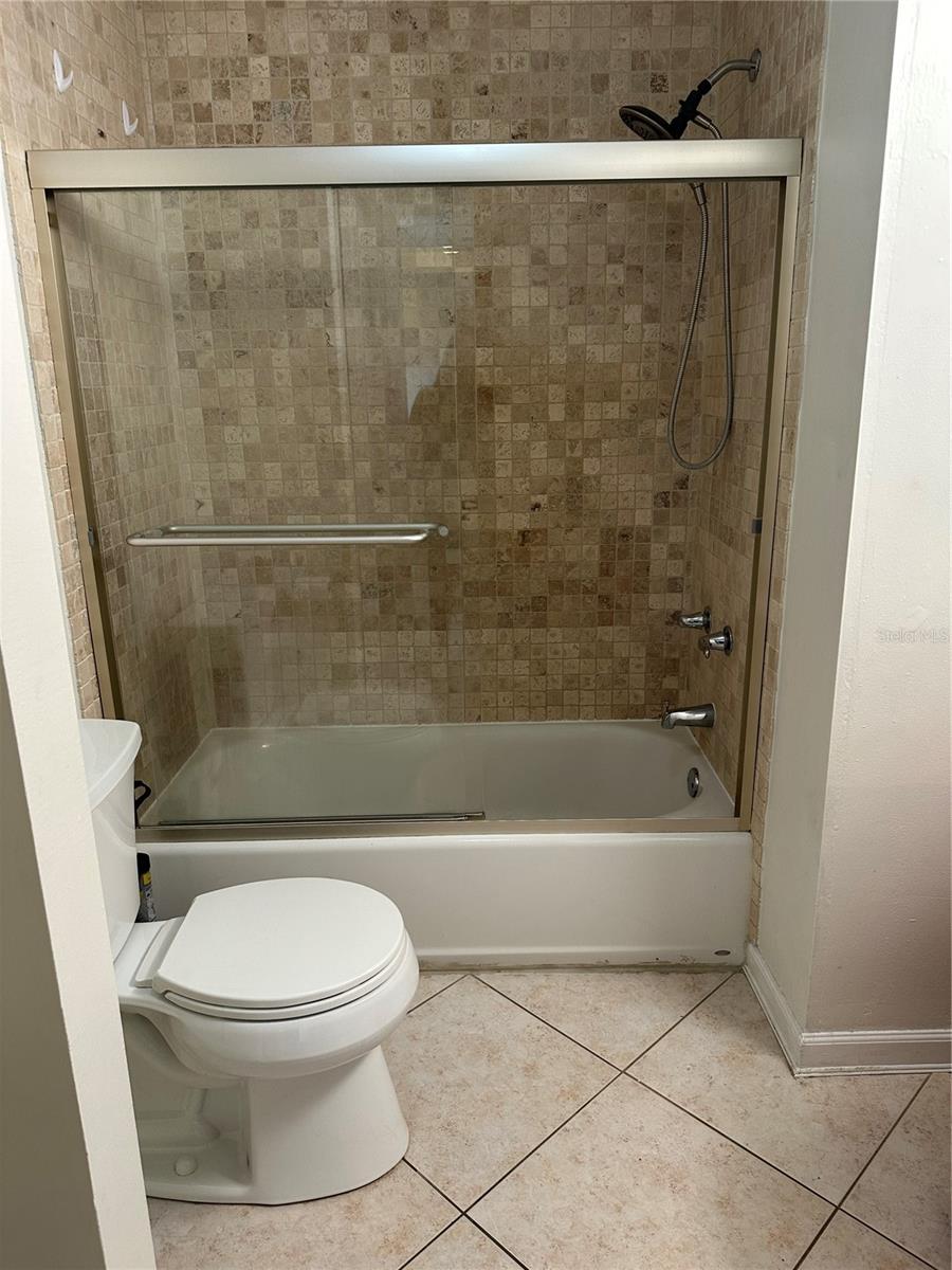 Image 10 of 13 For 3102 Horatio Street 17