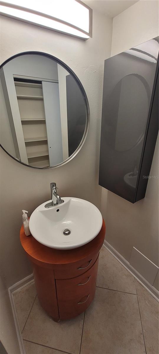 Image 12 of 13 For 3102 Horatio Street 17