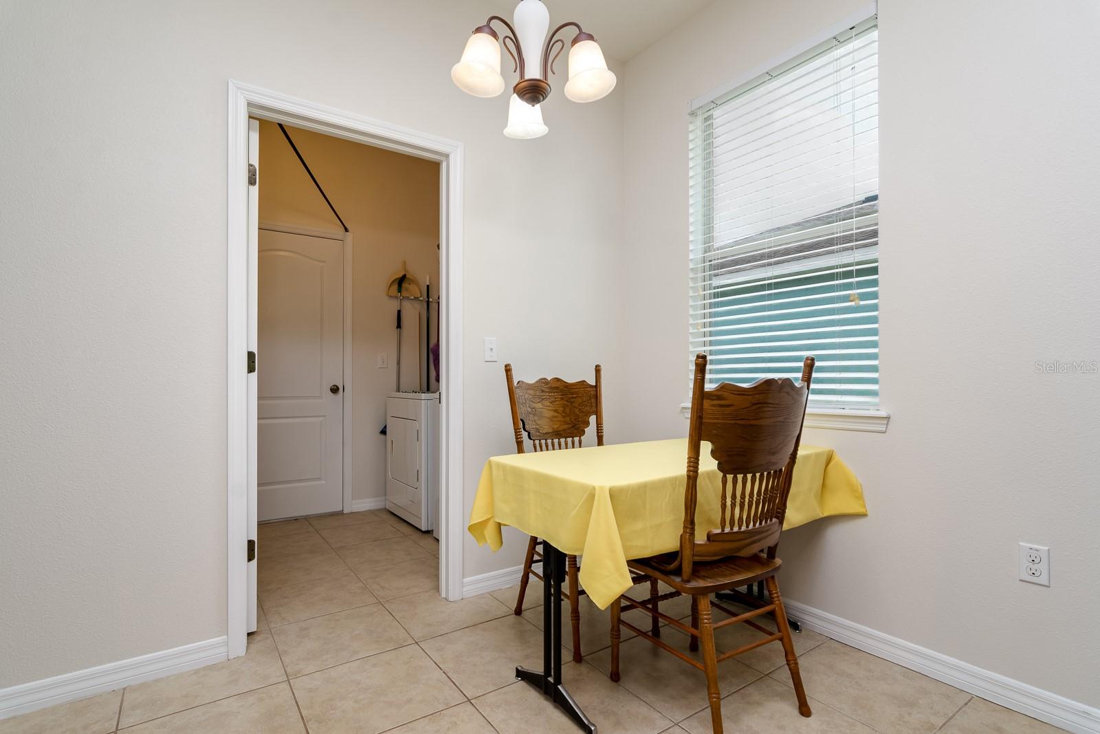 Image 17 of 56 For 11144 Paradise Point Way