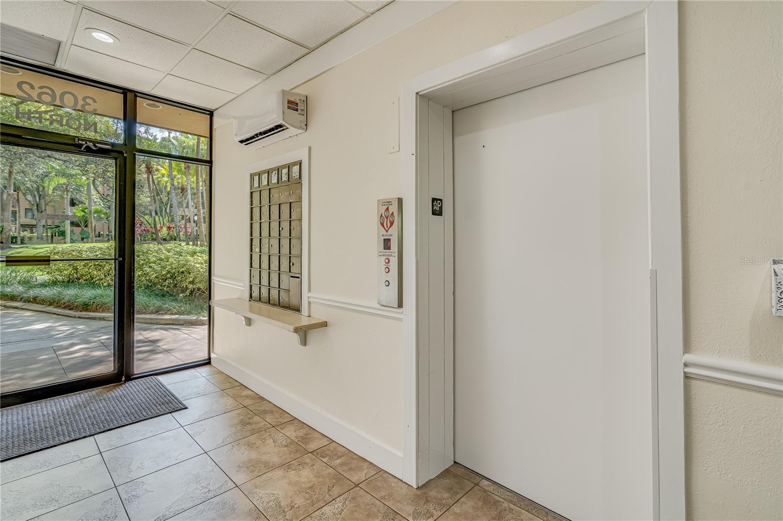 Image 2 of 46 For 3062 Eastland Boulevard 105