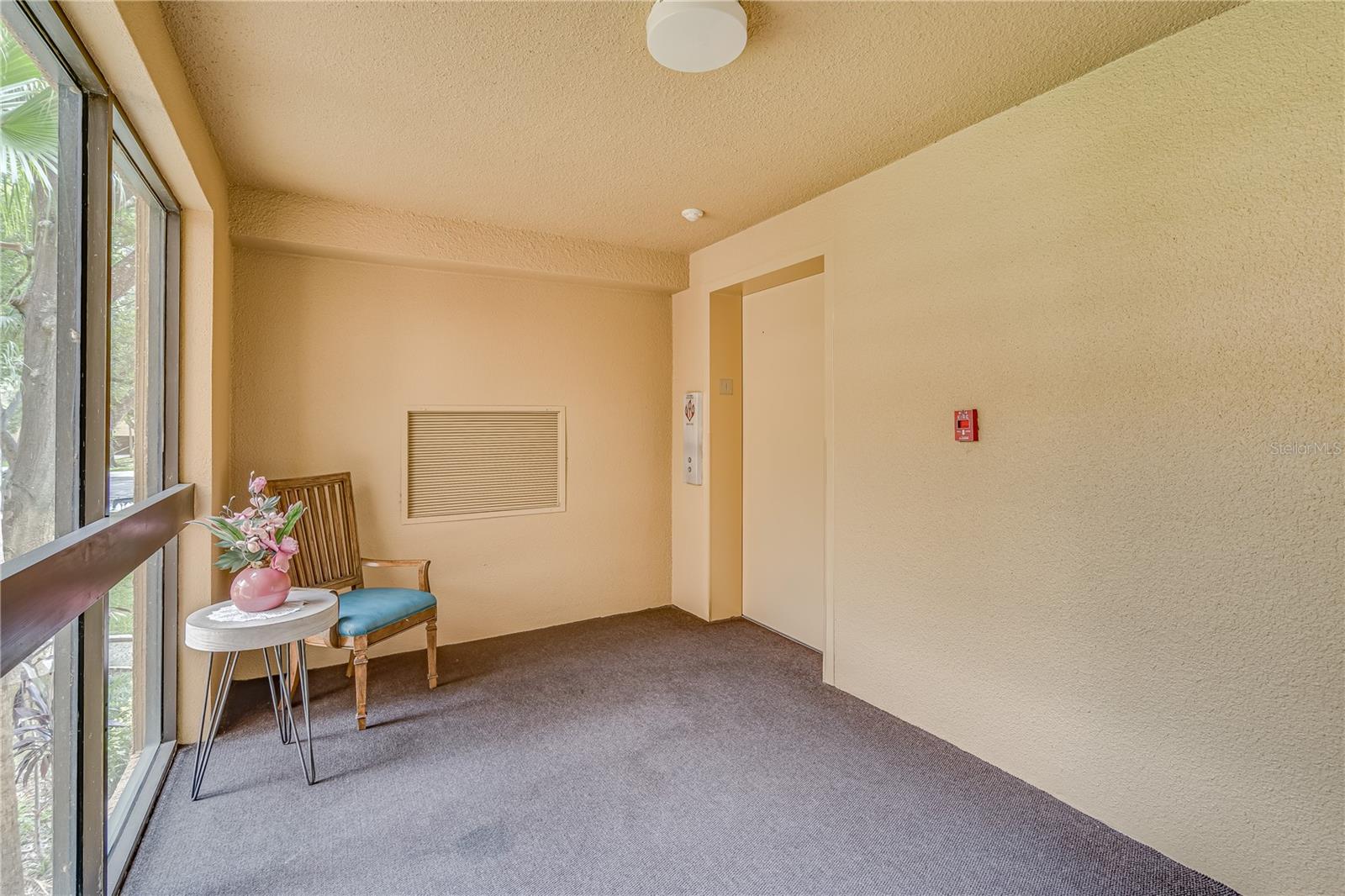 Image 3 of 46 For 3062 Eastland Boulevard 105