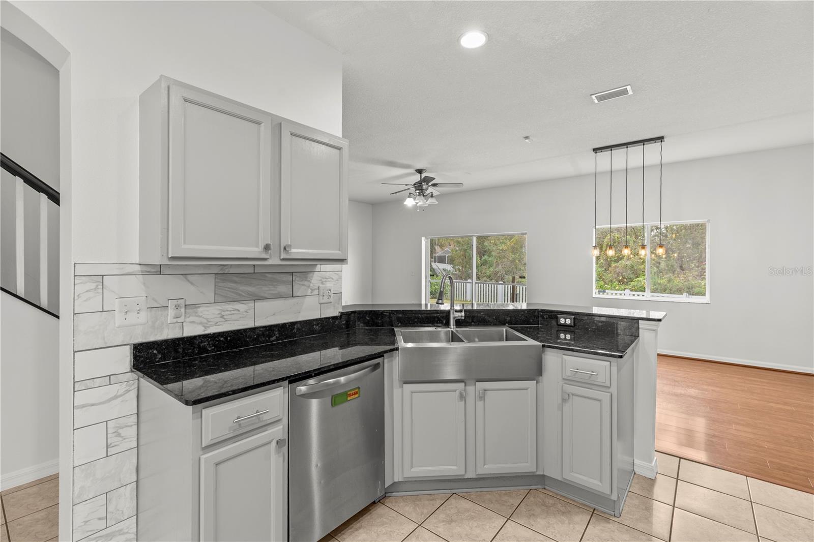 Image 17 of 69 For 10525 Lucaya Drive