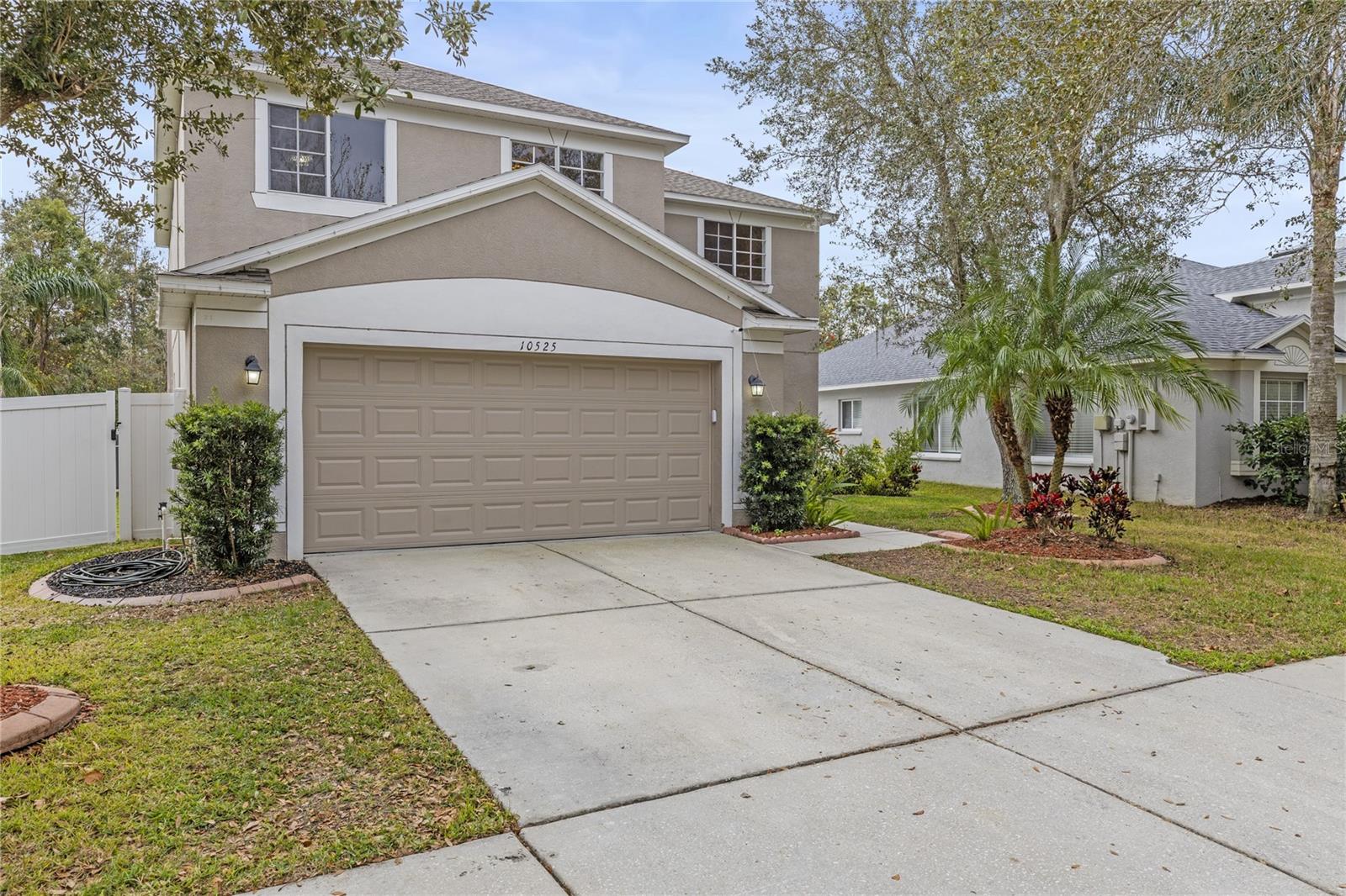 Image 4 of 69 For 10525 Lucaya Drive