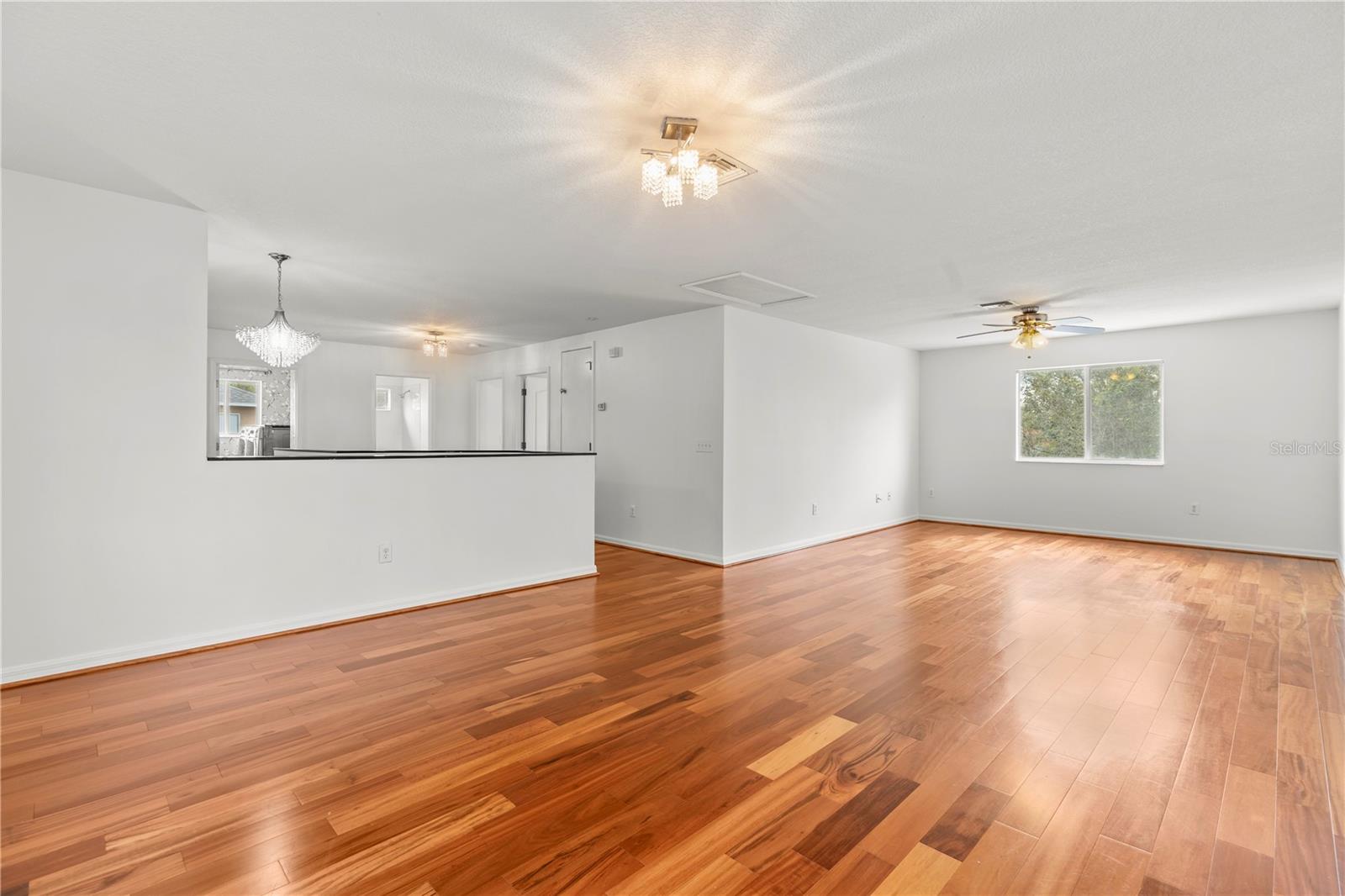 Image 46 of 69 For 10525 Lucaya Drive