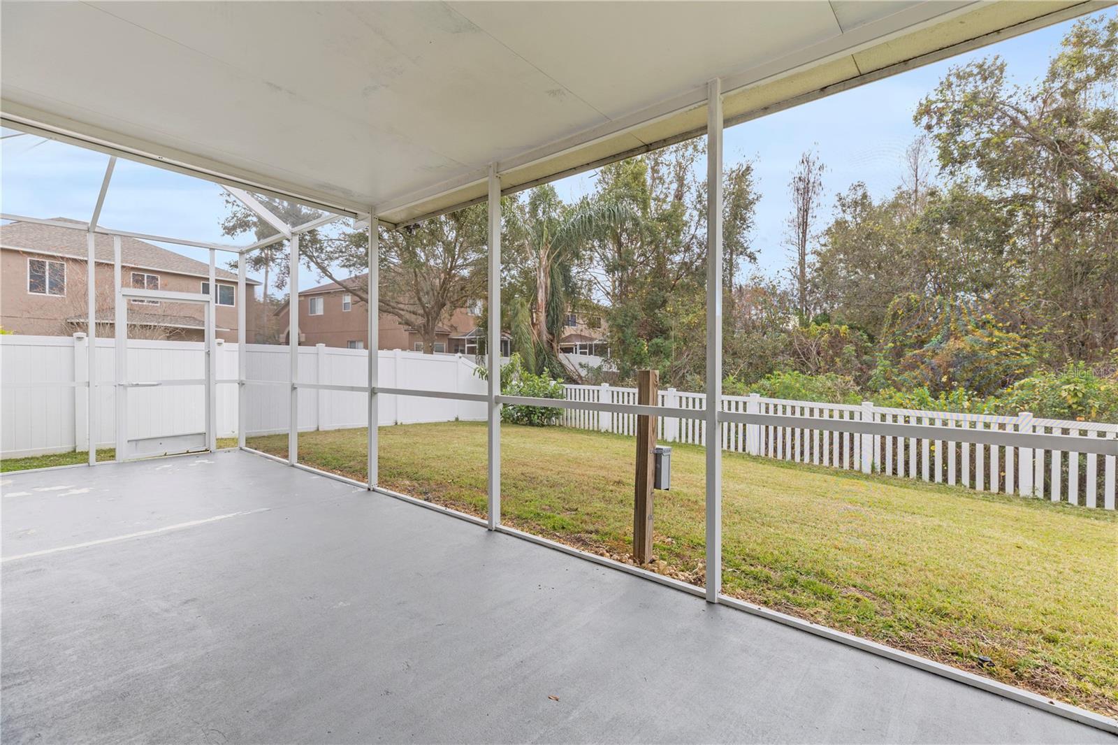 Image 51 of 69 For 10525 Lucaya Drive