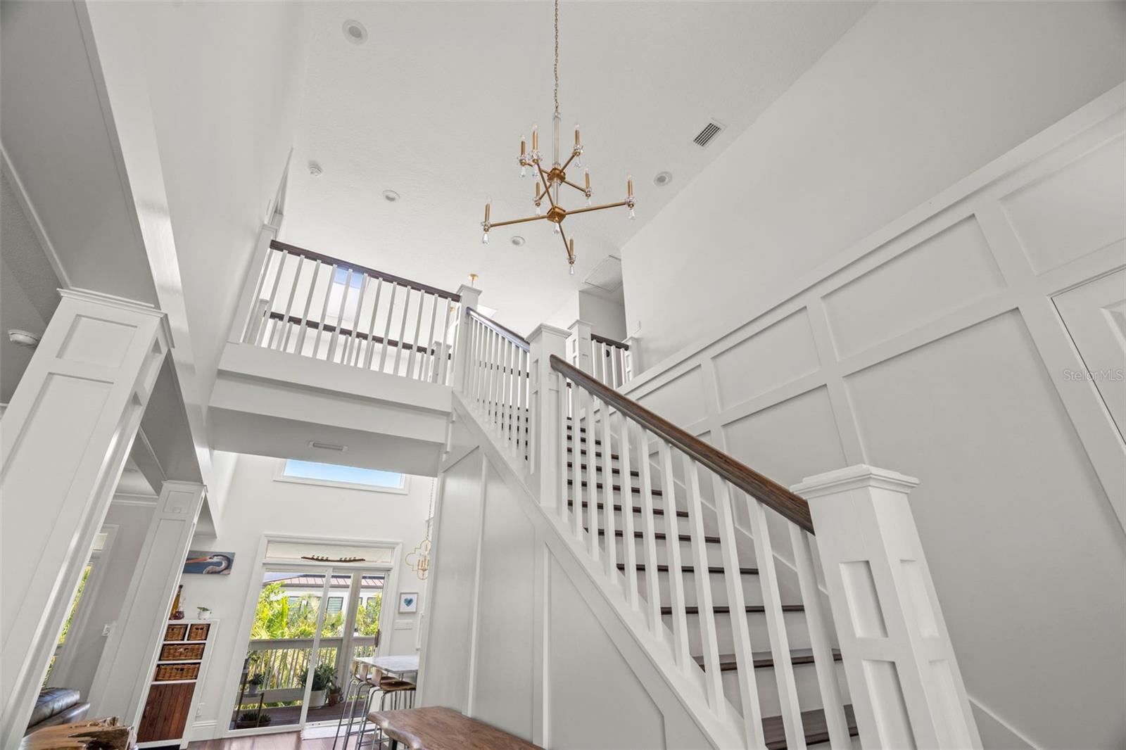 Image 20 of 62 For 6113 Kipps Colony Drive W