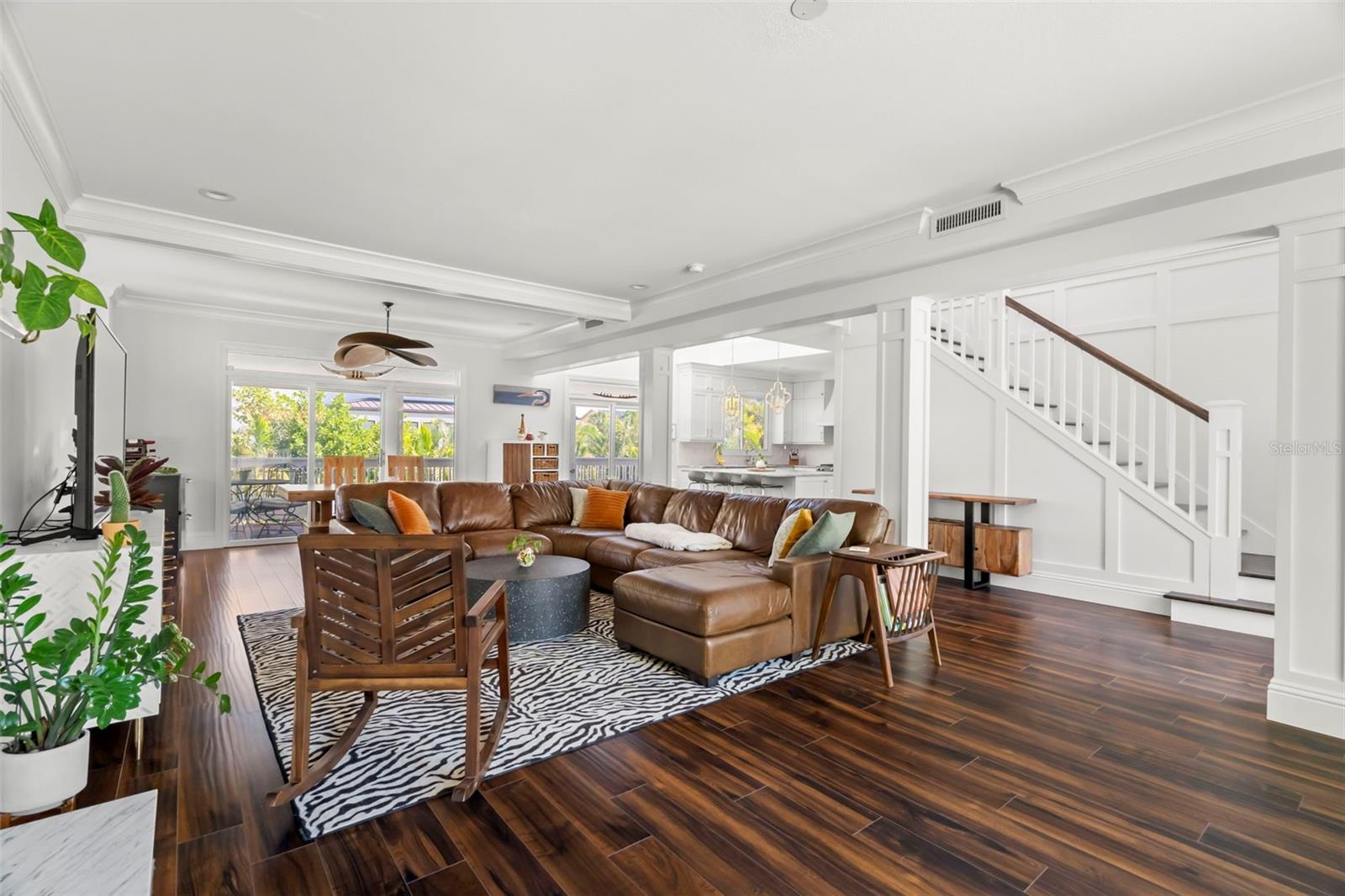 Image 3 of 62 For 6113 Kipps Colony Drive W