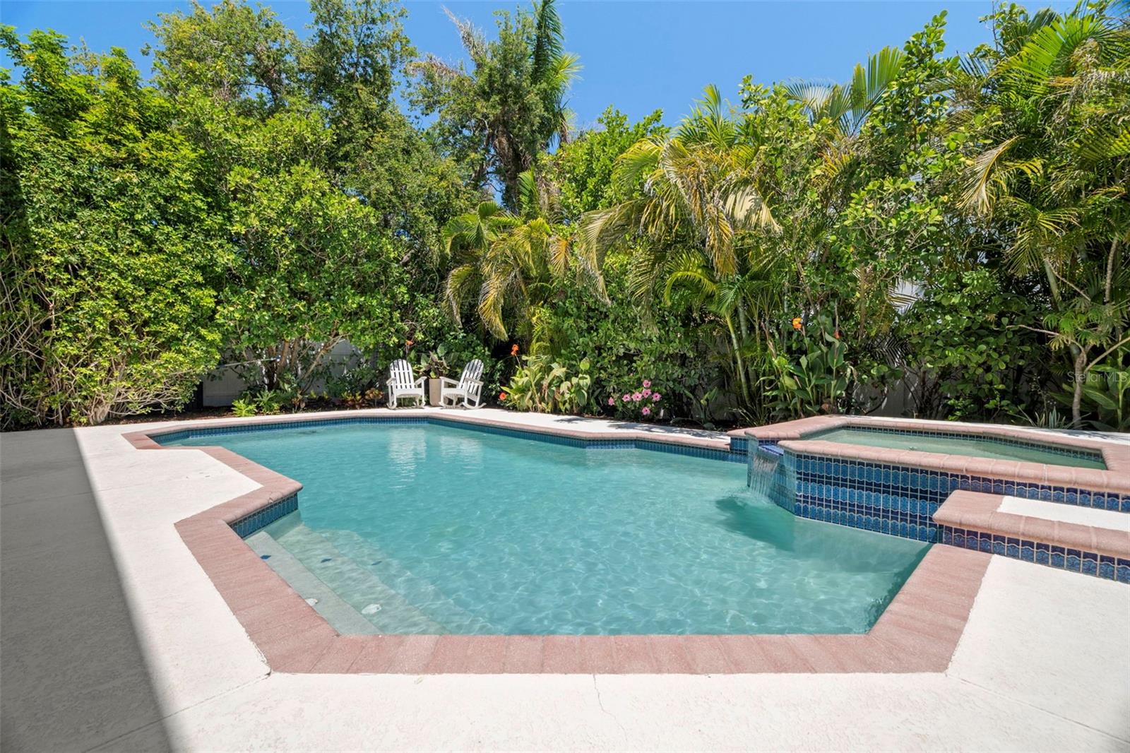 Image 38 of 62 For 6113 Kipps Colony Drive W