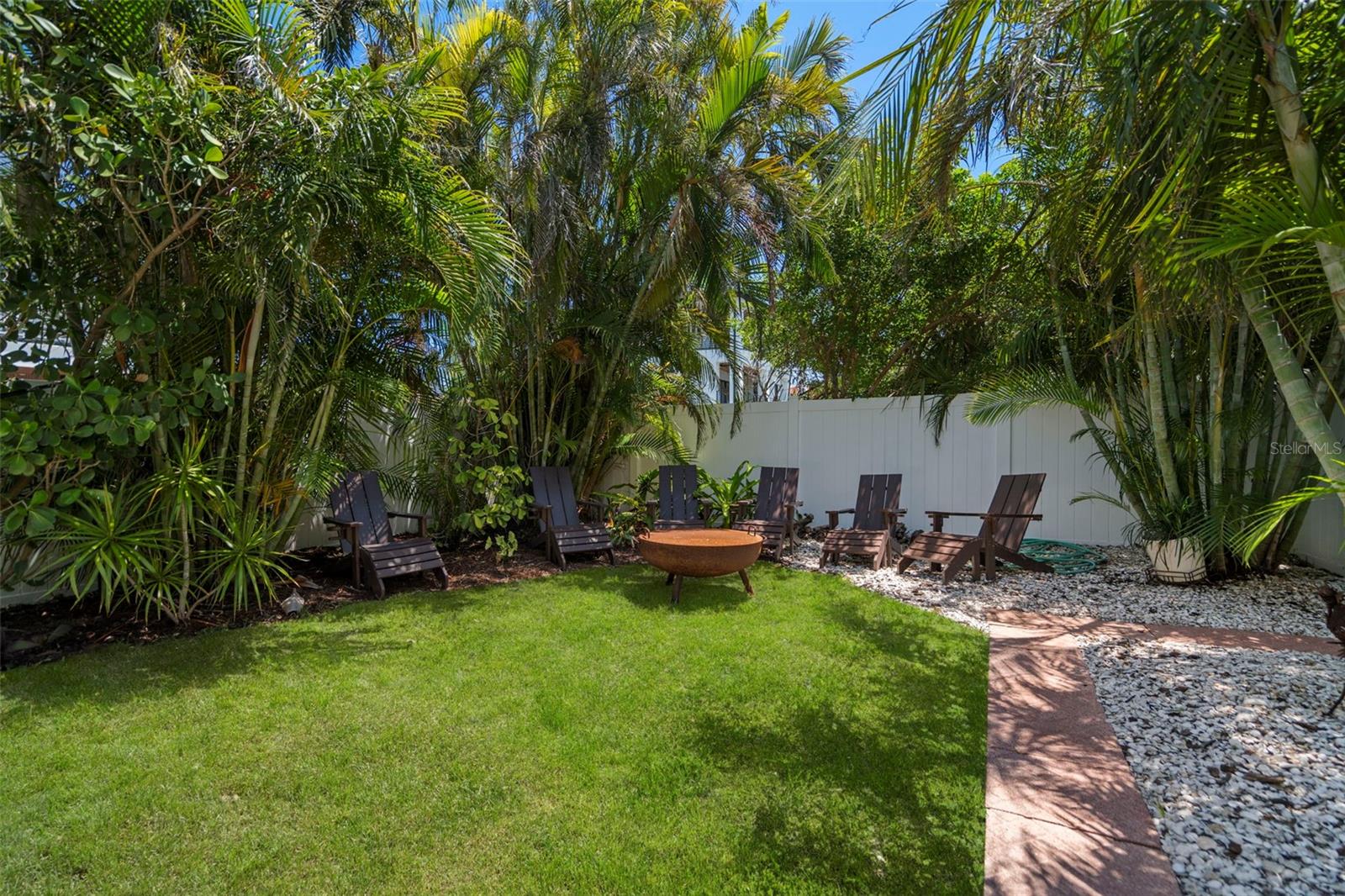 Image 41 of 62 For 6113 Kipps Colony Drive W