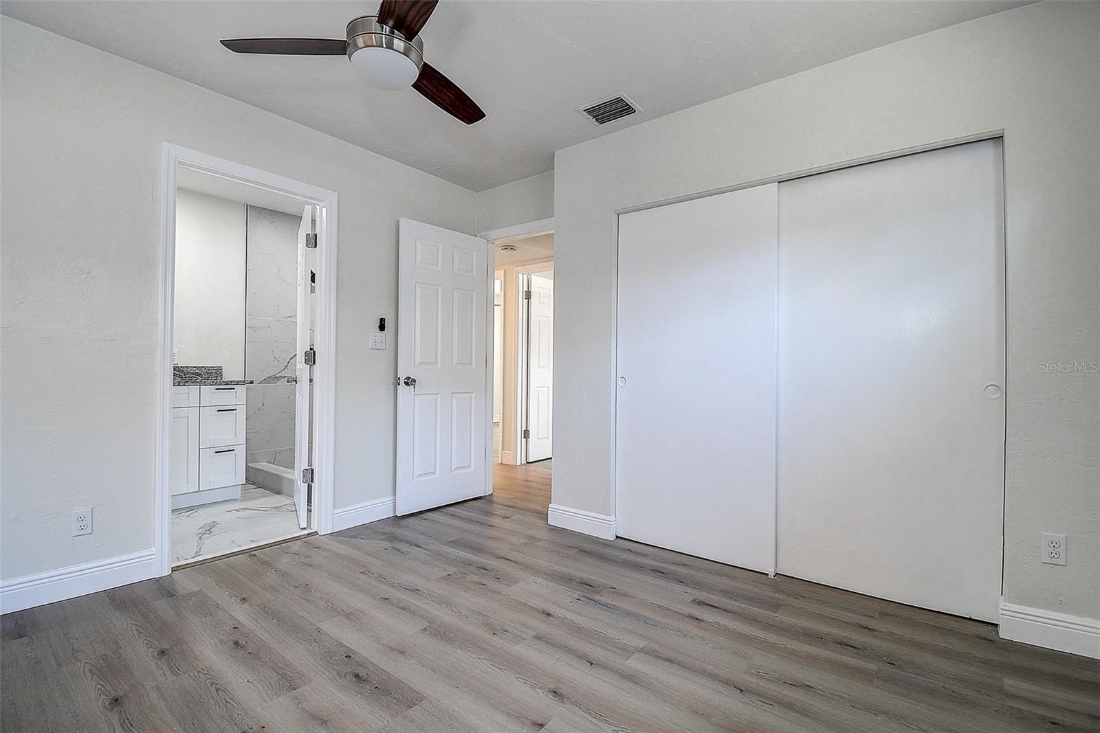 Image 19 of 40 For 3841 Wahoo Drive Se