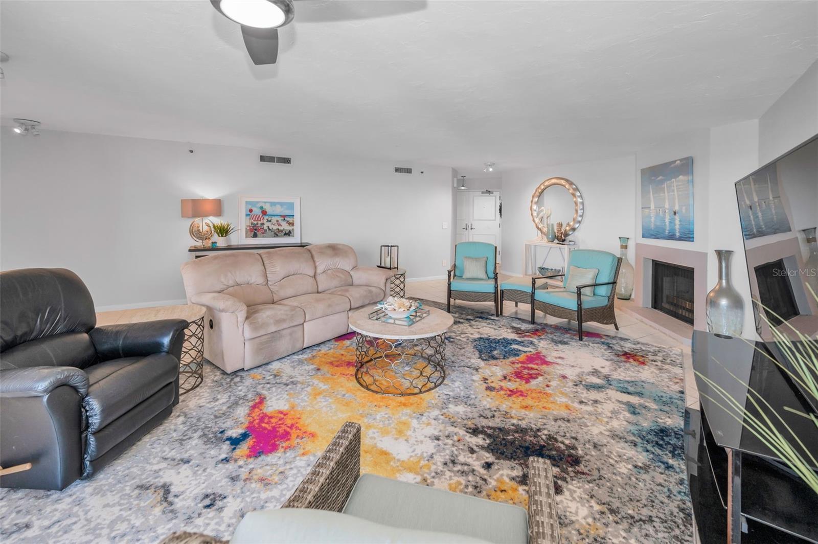Image 13 of 88 For 1660 Gulf Boulevard Ph-7