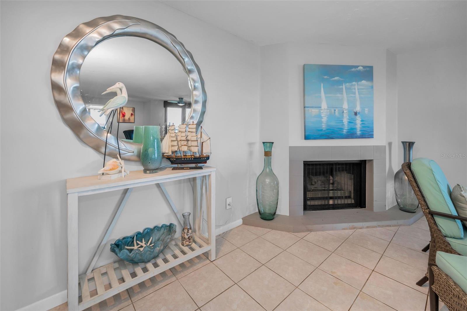 Image 16 of 88 For 1660 Gulf Boulevard Ph-7