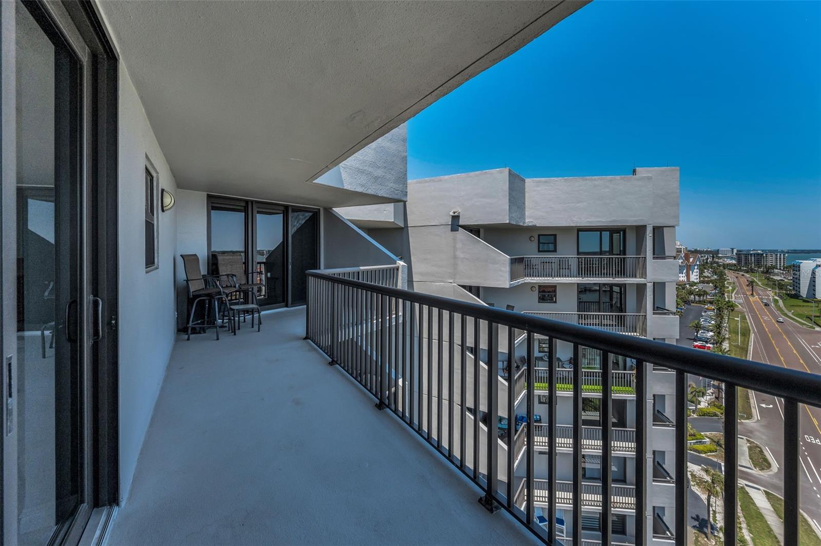 Image 22 of 88 For 1660 Gulf Boulevard Ph-7