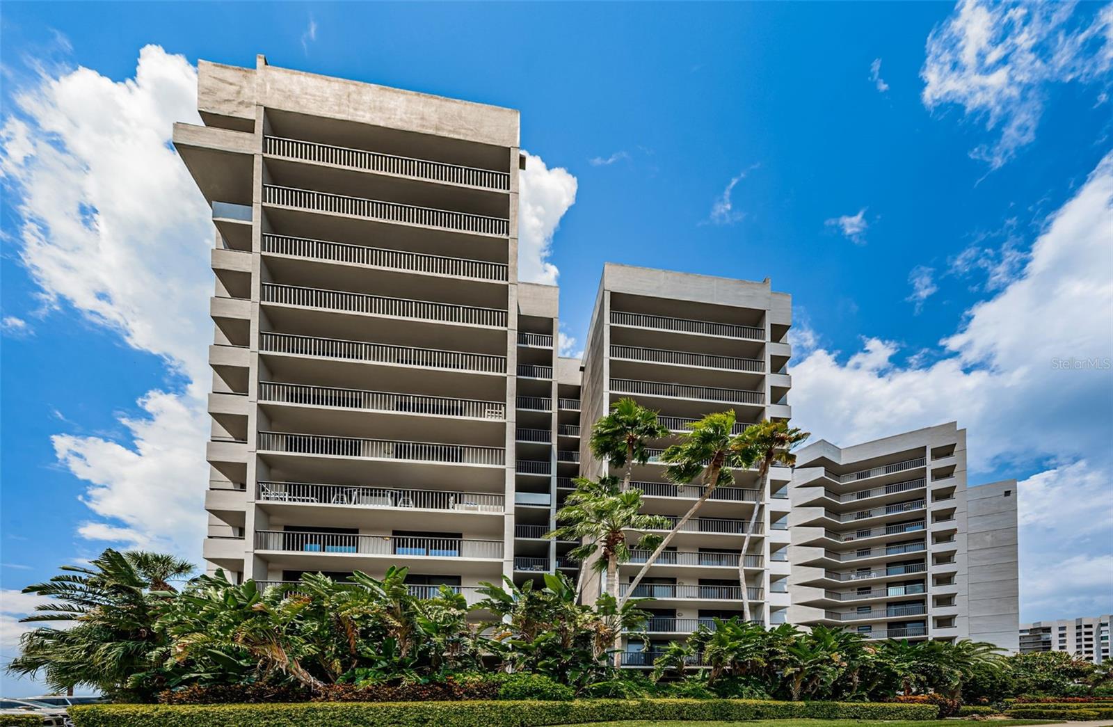 Image 3 of 88 For 1660 Gulf Boulevard Ph-7