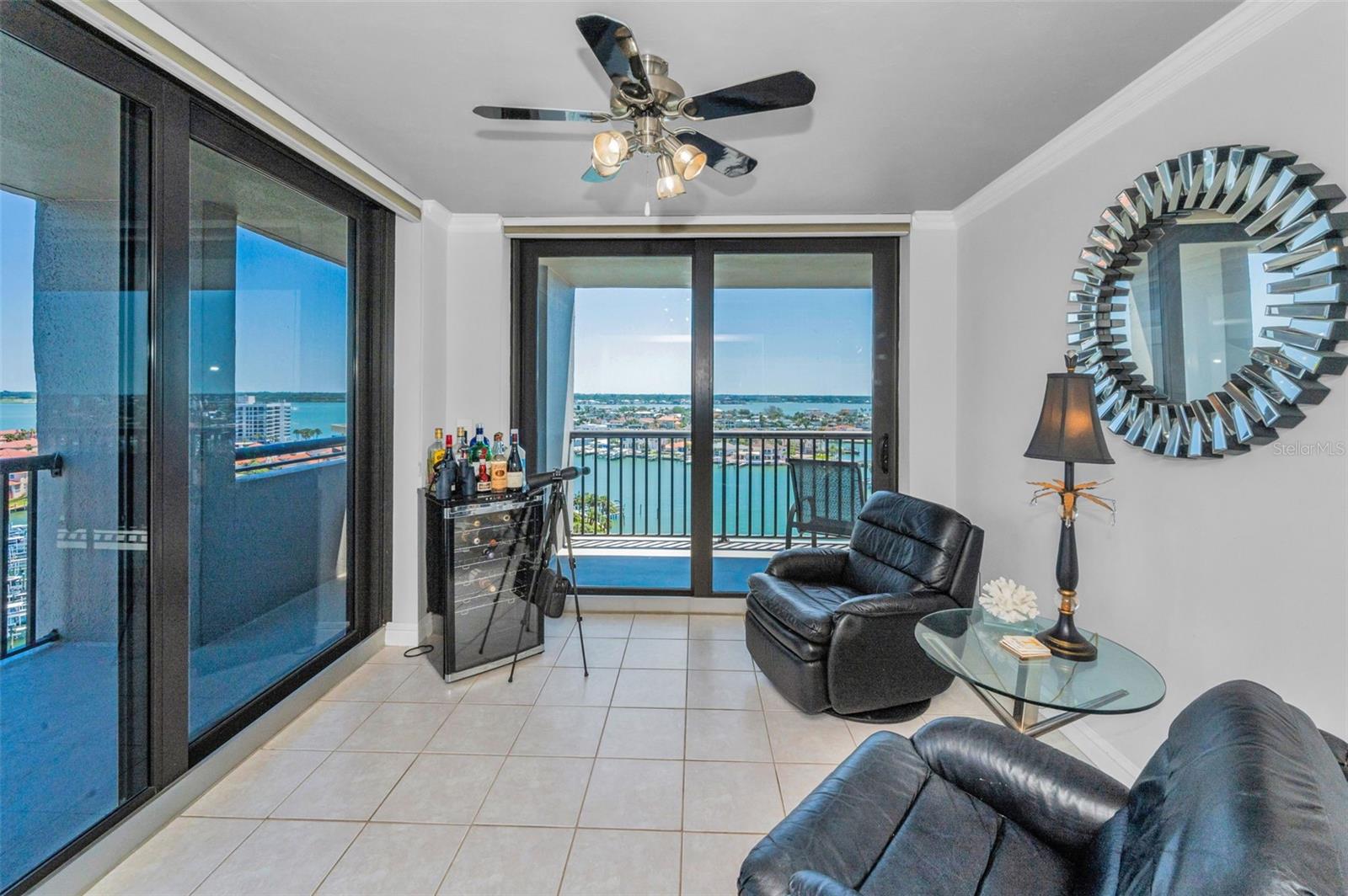 Image 32 of 88 For 1660 Gulf Boulevard Ph-7