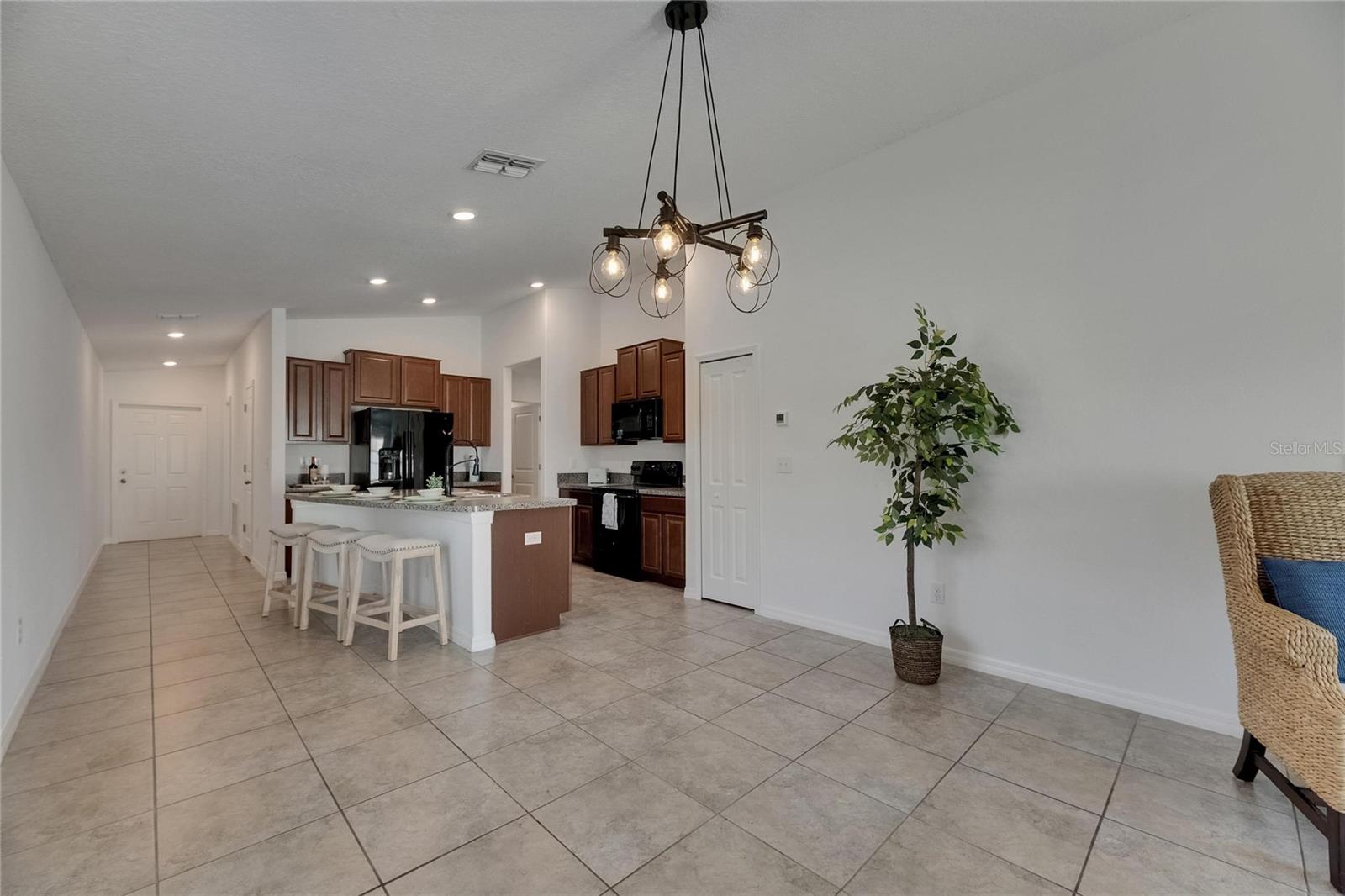 Image 11 of 58 For 7236 Salt River Avenue