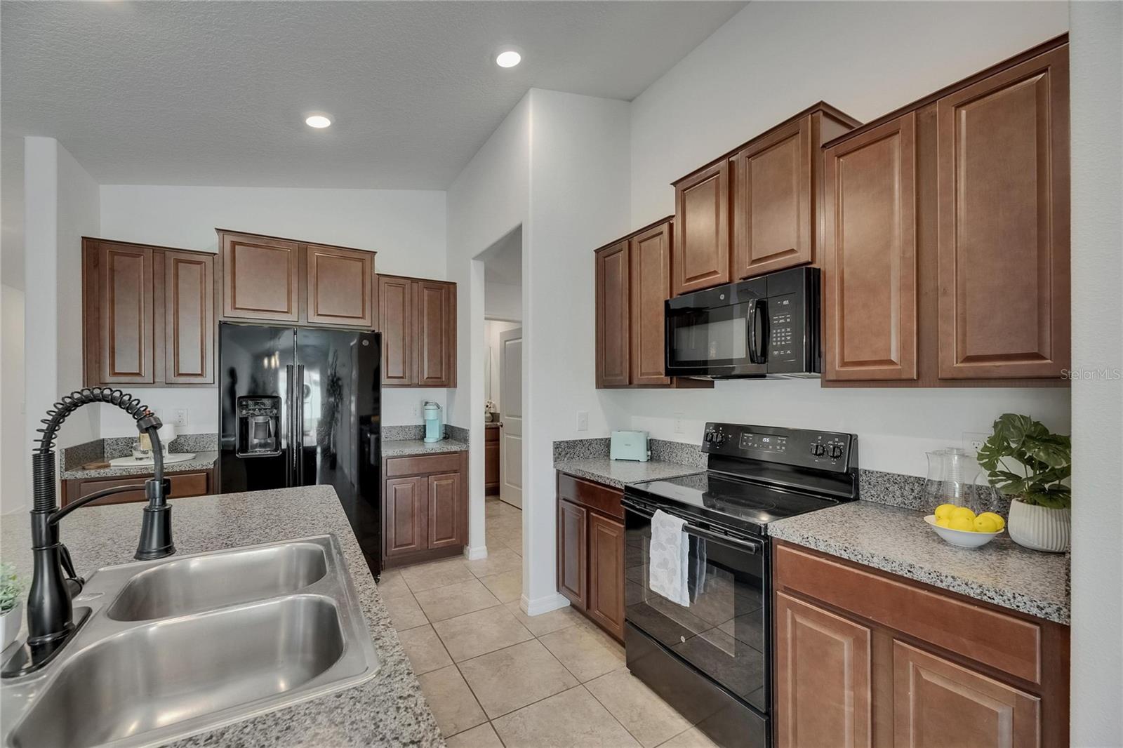 Image 7 of 58 For 7236 Salt River Avenue