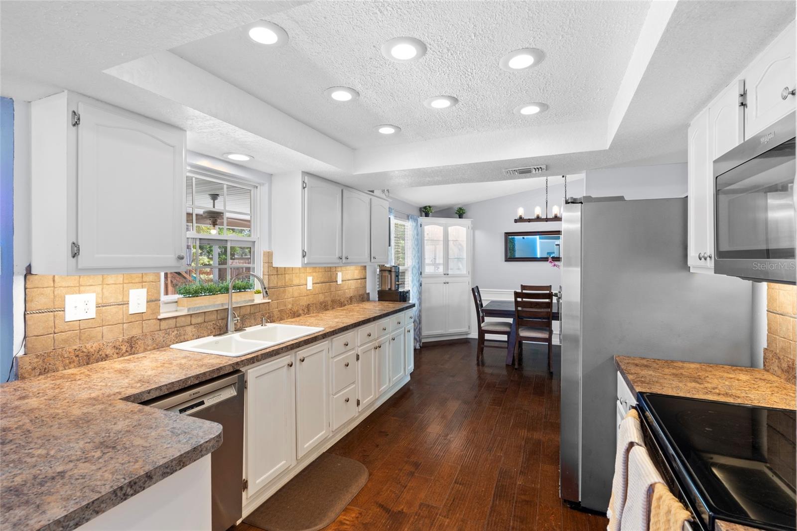 Image 19 of 49 For 1686 Spottswood Circle