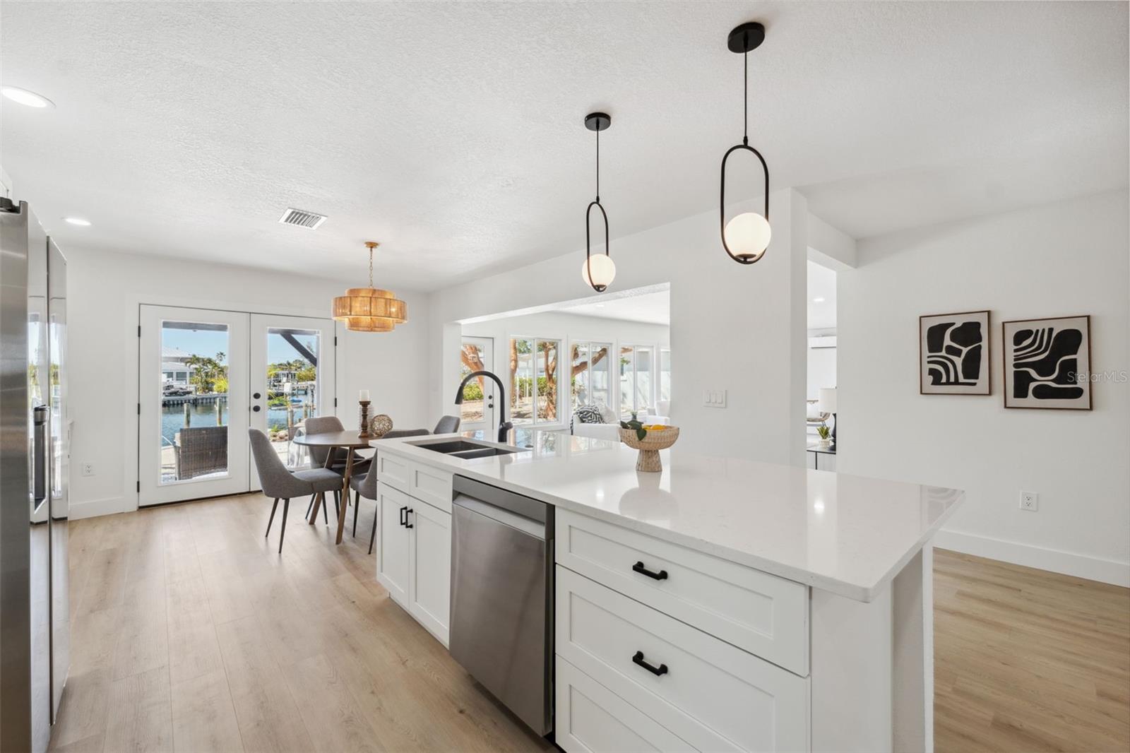 Image 13 of 64 For 9920 Spoonbill Road E