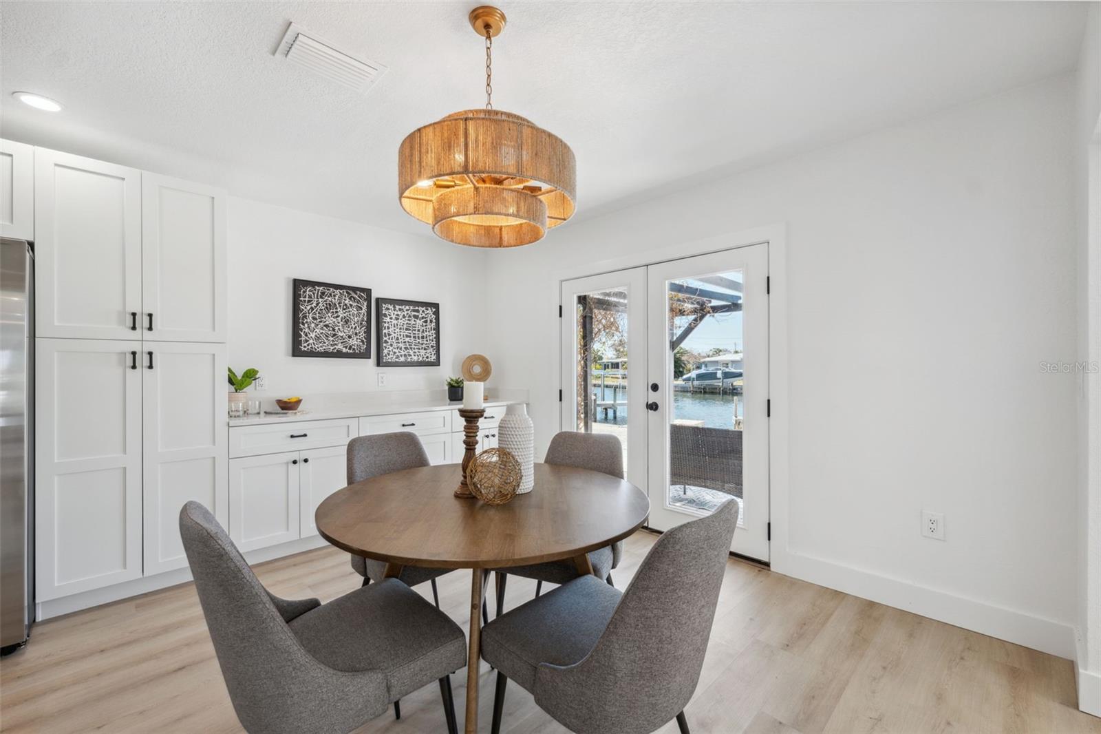 Image 16 of 64 For 9920 Spoonbill Road E