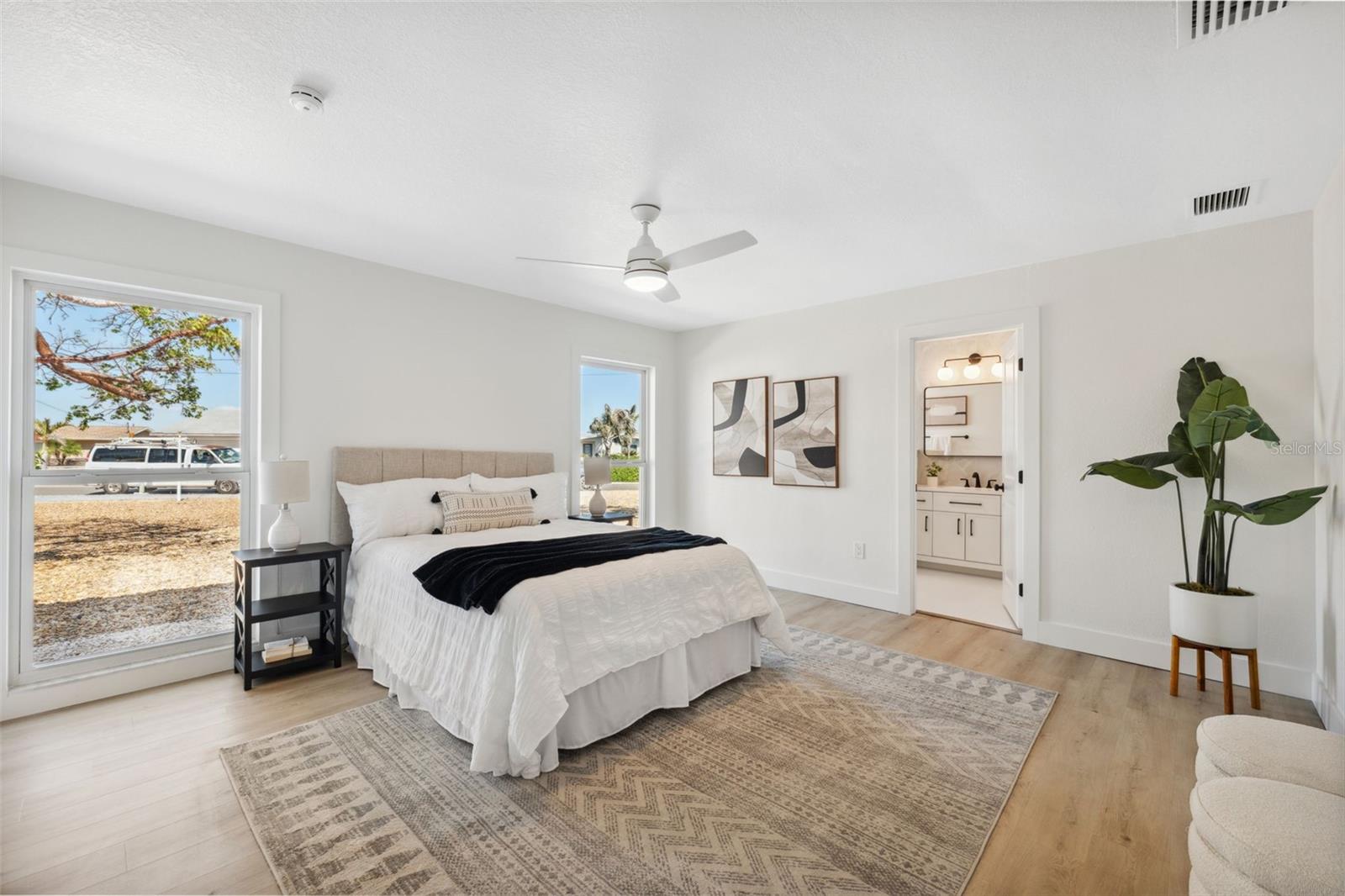 Image 27 of 64 For 9920 Spoonbill Road E