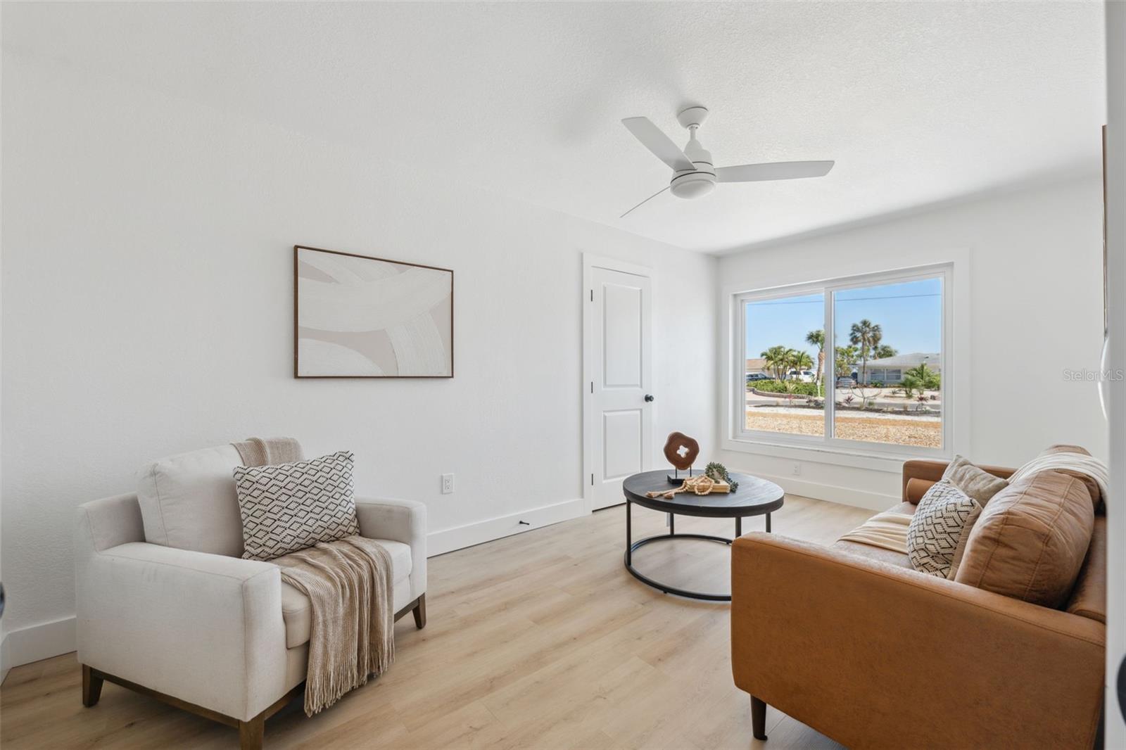 Image 33 of 64 For 9920 Spoonbill Road E