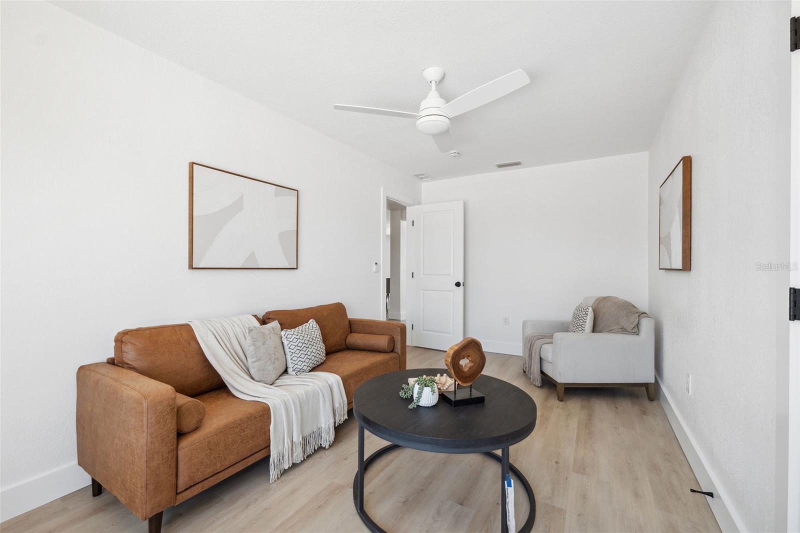 Image 34 of 64 For 9920 Spoonbill Road E