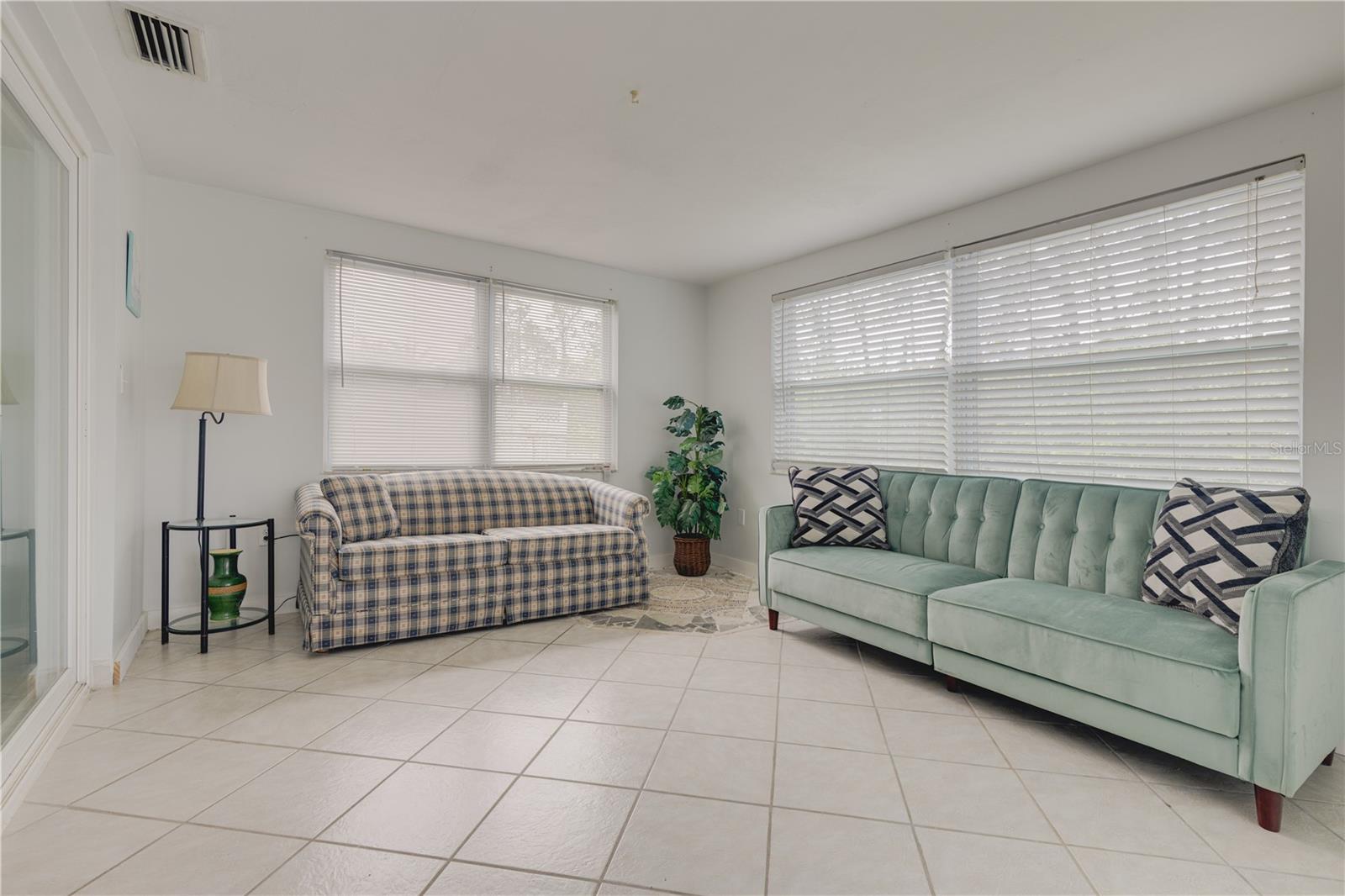 Image 14 of 32 For 3633 Richboro Drive