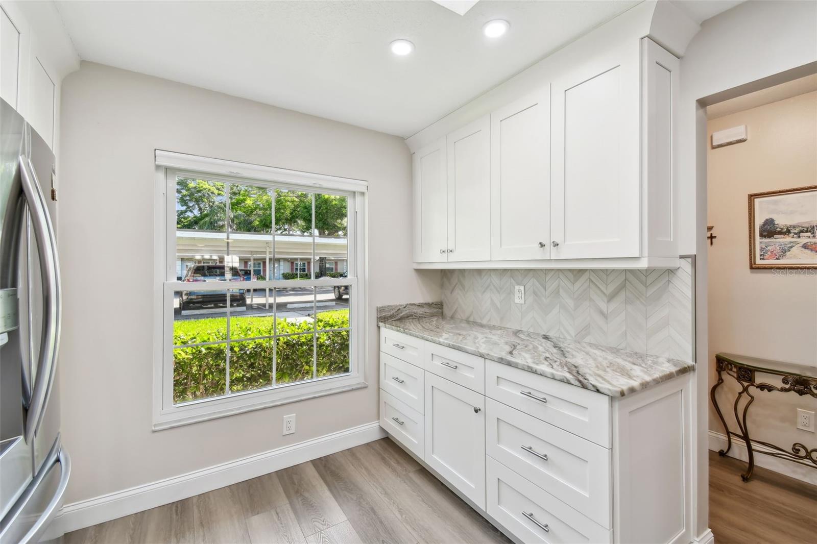 Image 3 of 38 For 1535 Nursery Road 111