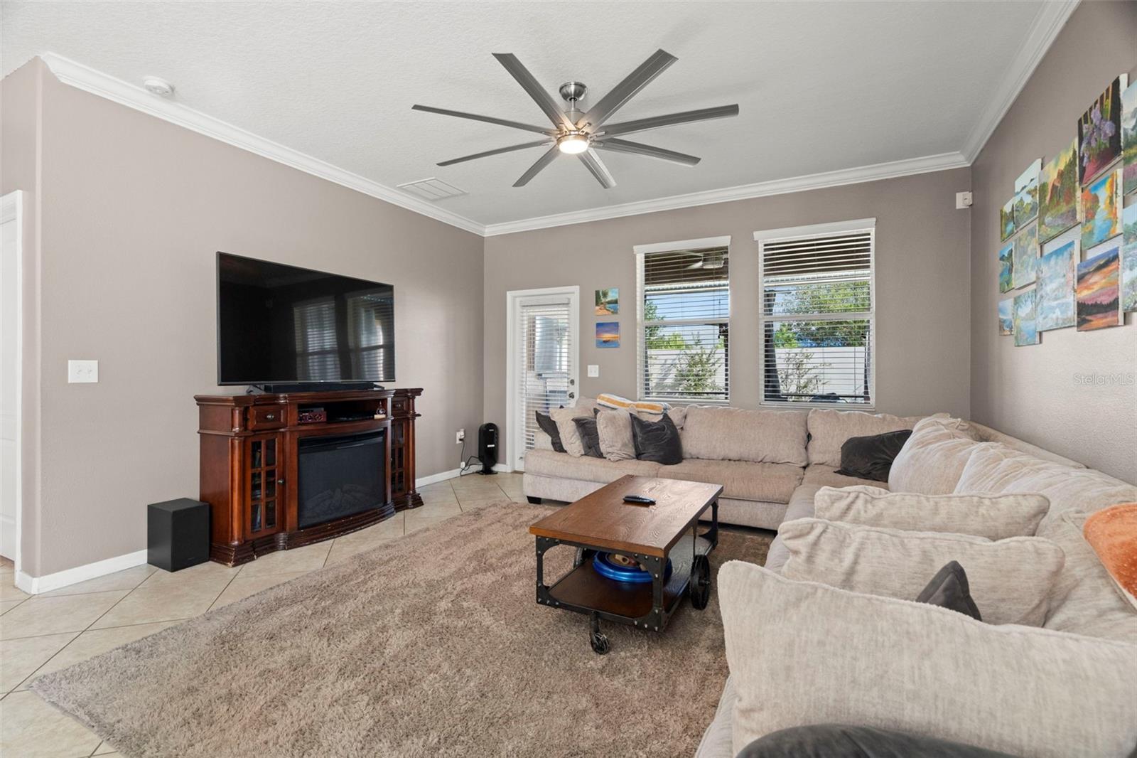 Image 21 of 51 For 11656 Lake Boulevard