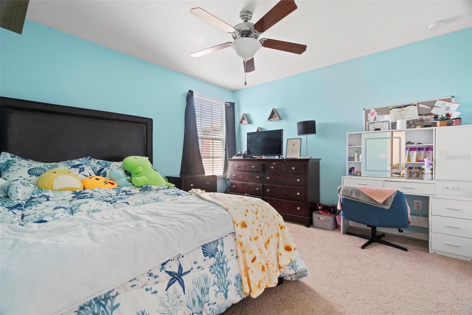Image 34 of 51 For 11656 Lake Boulevard