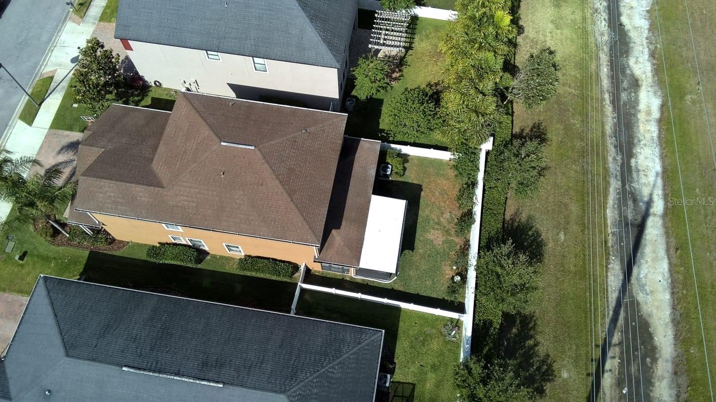 Image 41 of 51 For 11656 Lake Boulevard