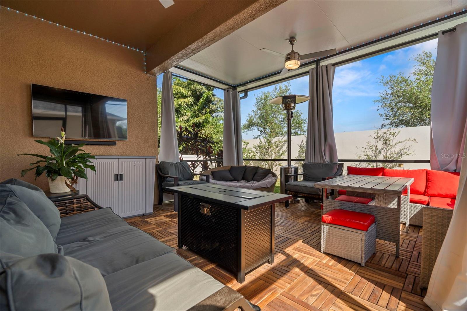 Image 8 of 51 For 11656 Lake Boulevard