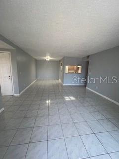 Image 6 of 18 For 2971 Estancia Boulevard 225