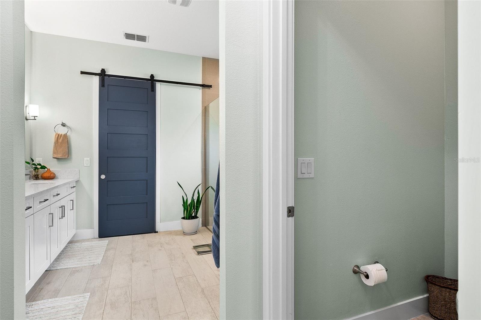 Image 39 of 71 For 2217 5th Street E
