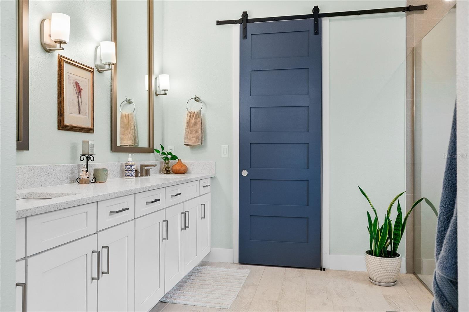 Image 40 of 71 For 2217 5th Street E