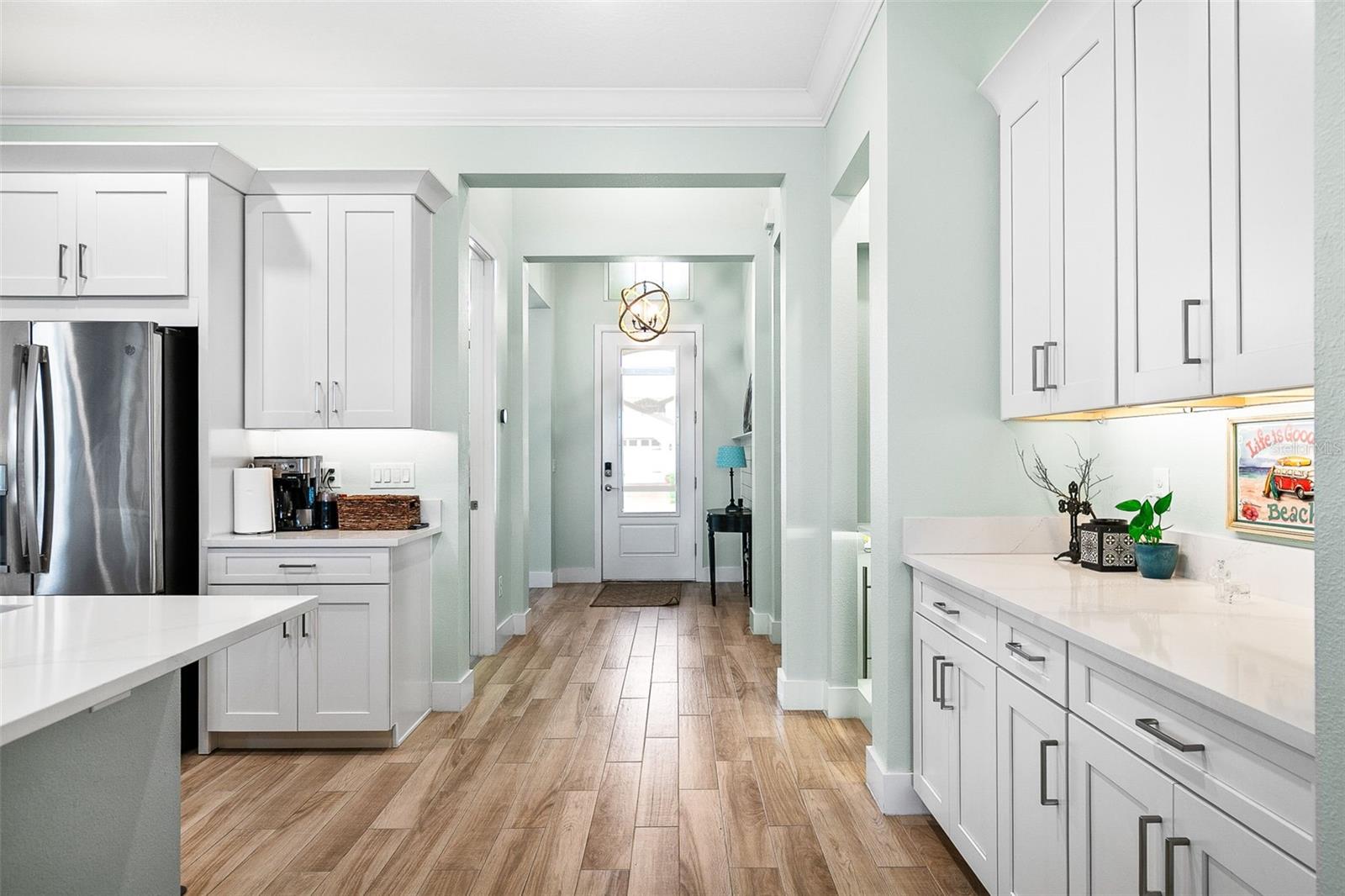 Image 43 of 71 For 2217 5th Street E