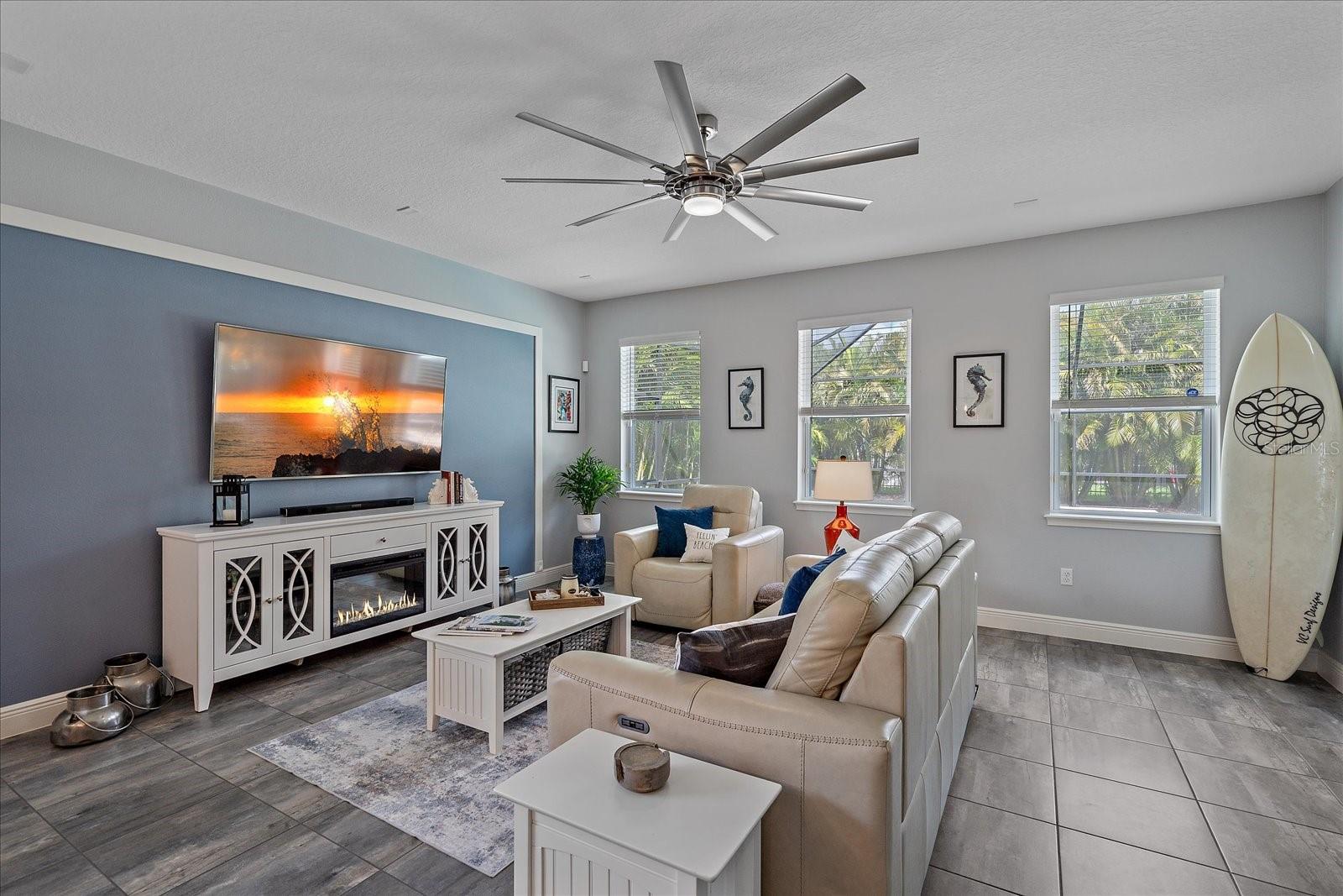Listing photo id 8 for 7338 Milestone Drive