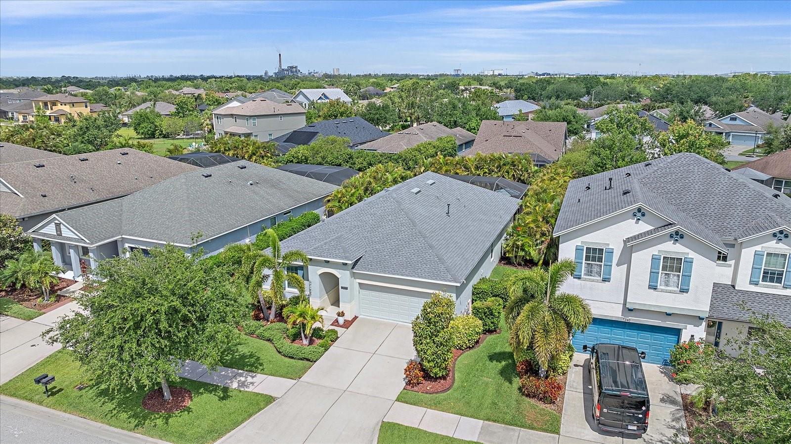Listing photo id 1 for 7338 Milestone Drive