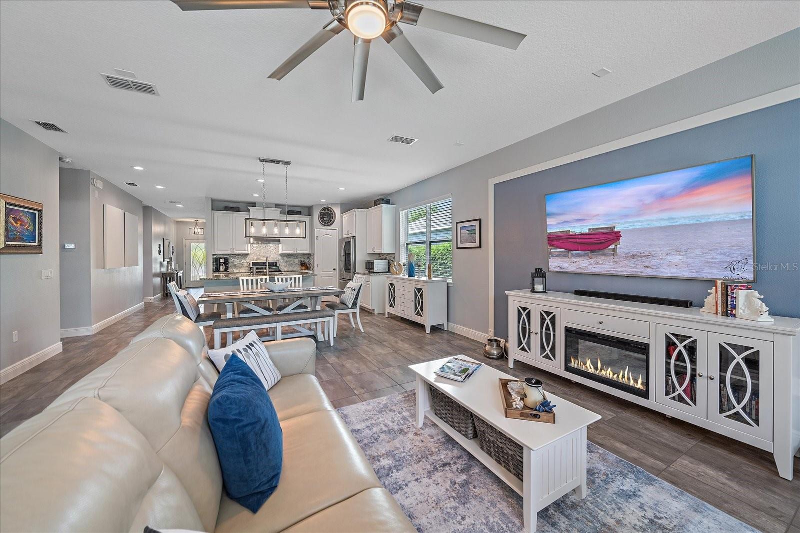 Listing photo id 4 for 7338 Milestone Drive